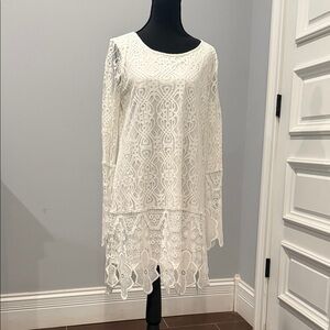 Sans Souci White Lace Long Sleeve Dress